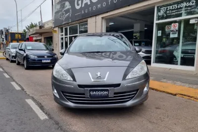 Peugeot 408