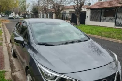 Nissan Otro Modelo