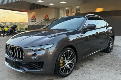 Maserati Coupe