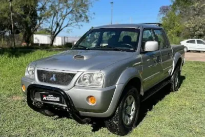 Mitsubishi L-200