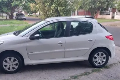 Peugeot 207 Compact