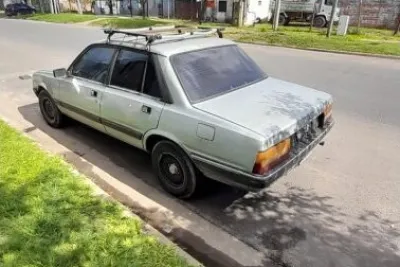 Peugeot 505