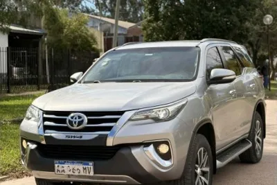Toyota SW4