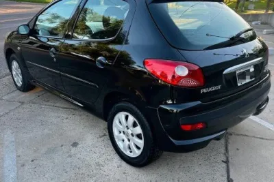 Peugeot 207 Compact