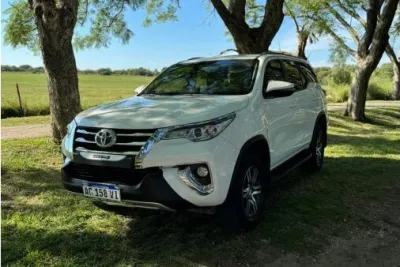 Toyota SW4