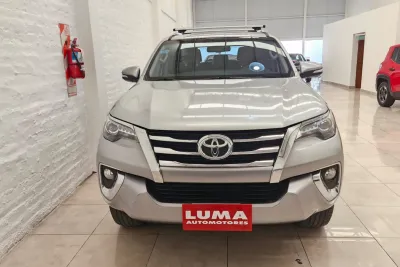 Toyota SW4