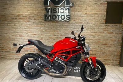 Ducati Monster 797