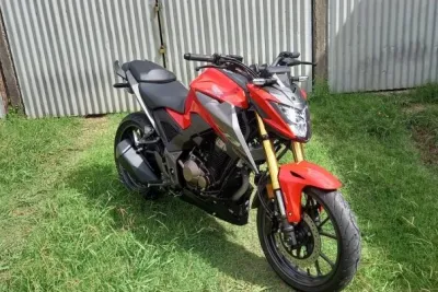 Honda Cb 300F